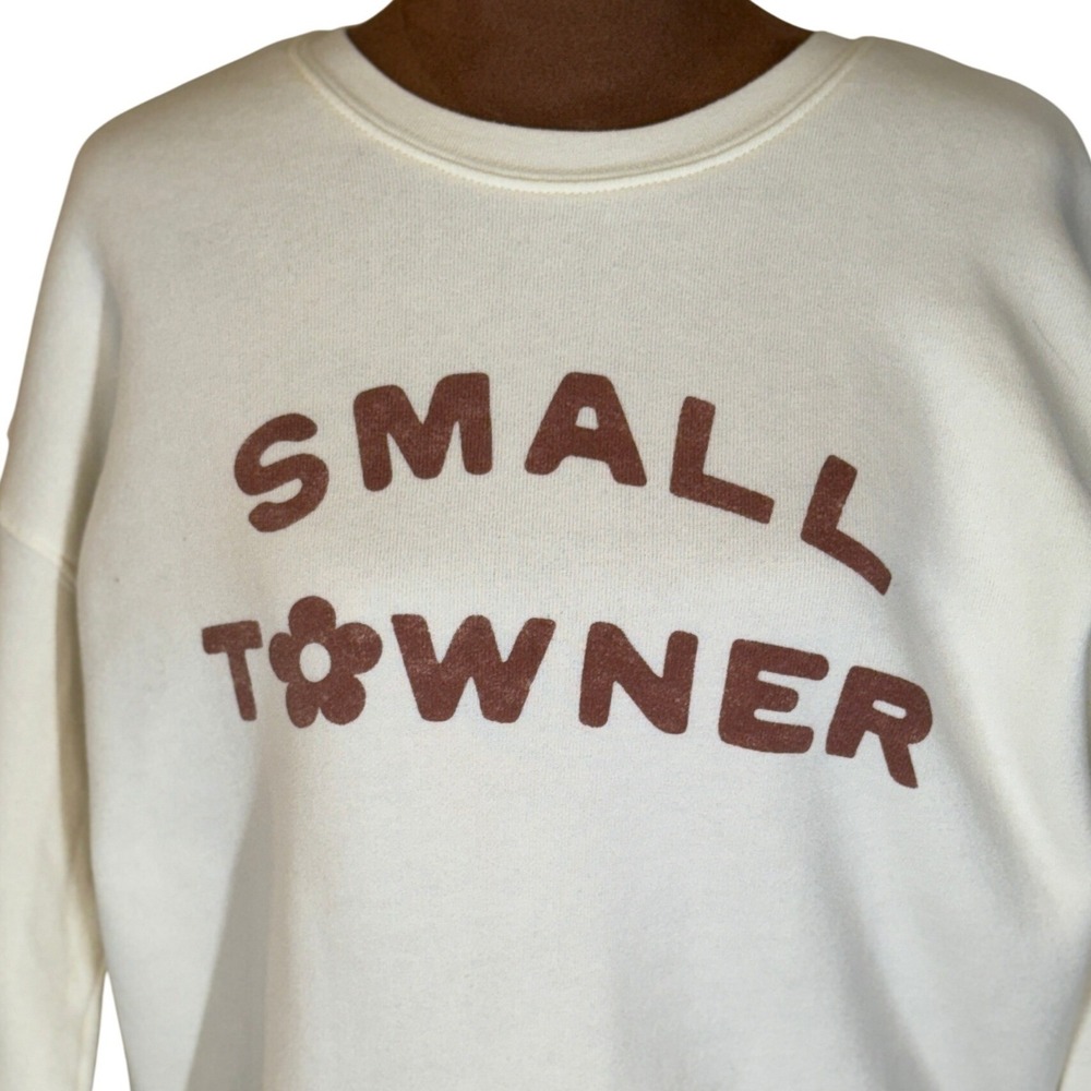 Oat Collective Graphic Sweatshirt Women's Medium Cream "Small Towner" EUC‎ Fun